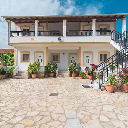 Apartment Aleka 3 *